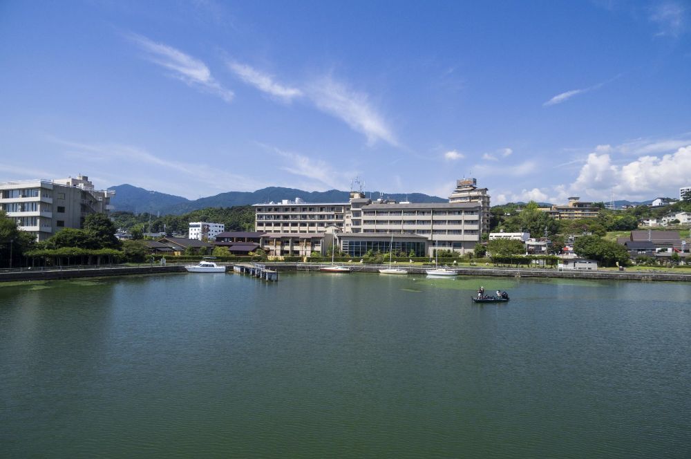 びわこ緑水亭外観